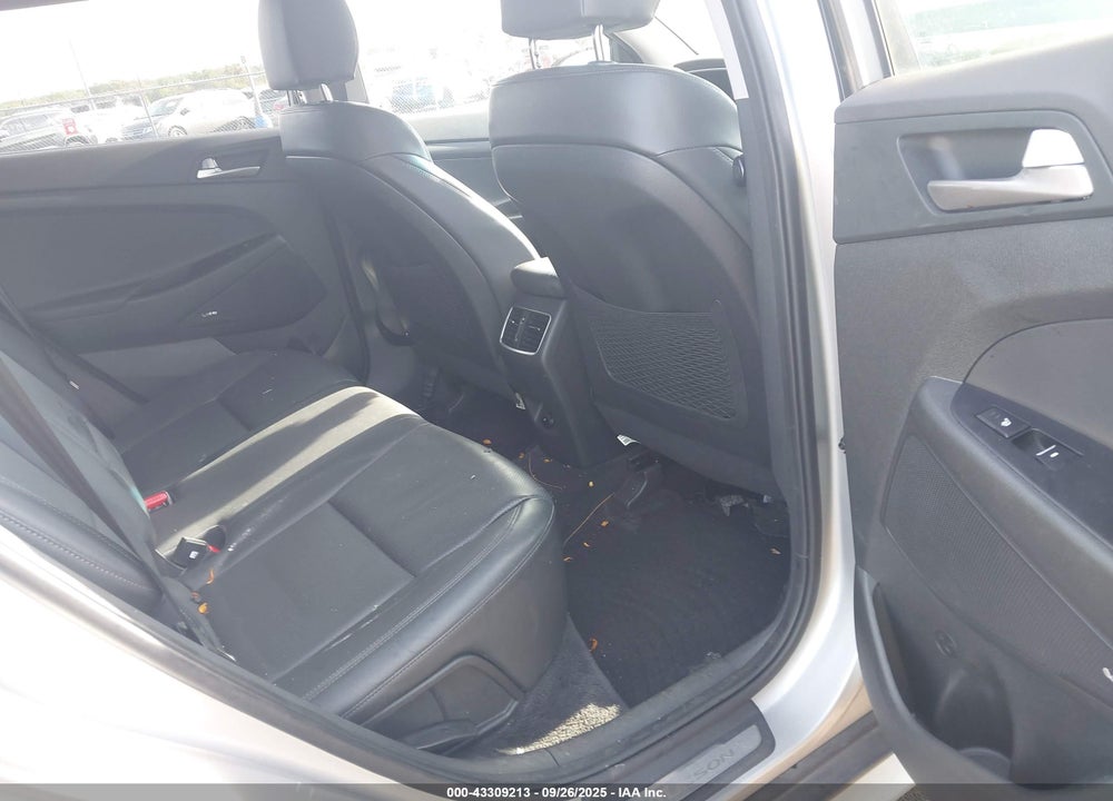 2021 HYUNDAI TUCSON VIN: KM8J3CAL0MU388430