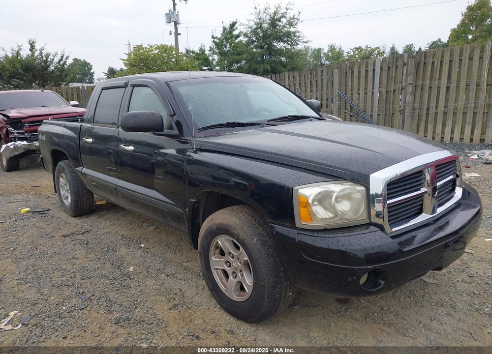2005 DODGE DAKOTA SLT VIN: 1D7HW48KX5S161357