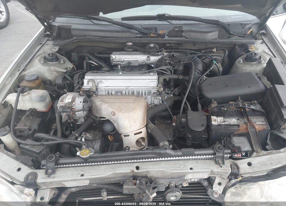 2000 TOYOTA CAMRY LE VIN: JT2BG22K6Y0526684