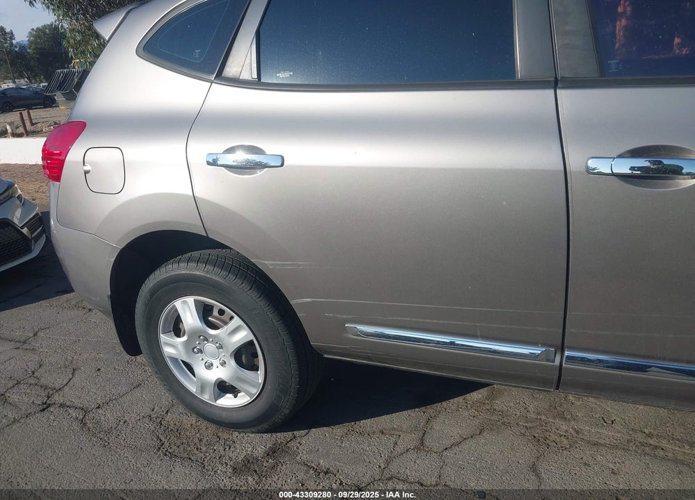 2013 NISSAN ROGUE VIN: JN8AS5MT1DW518254