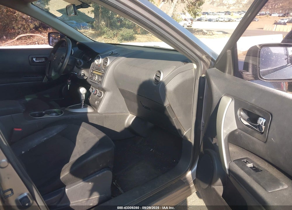 2013 NISSAN ROGUE VIN: JN8AS5MT1DW518254