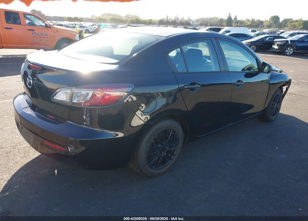 2012 MAZDA 3 I SPORT VIN: JM1BL1UG4C1526448