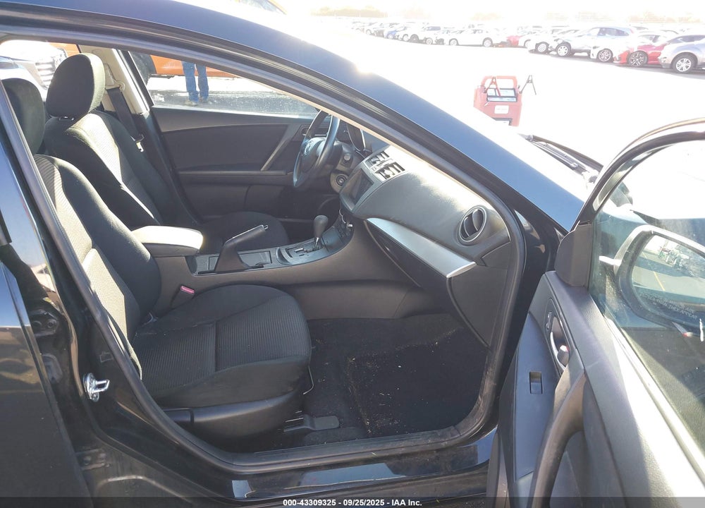 2012 MAZDA 3 I SPORT VIN: JM1BL1UG4C1526448