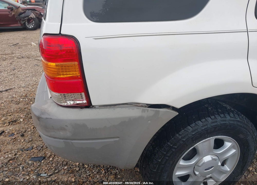 2004 FORD ESCAPE XLT VIN: 1FMYU03154KA95494