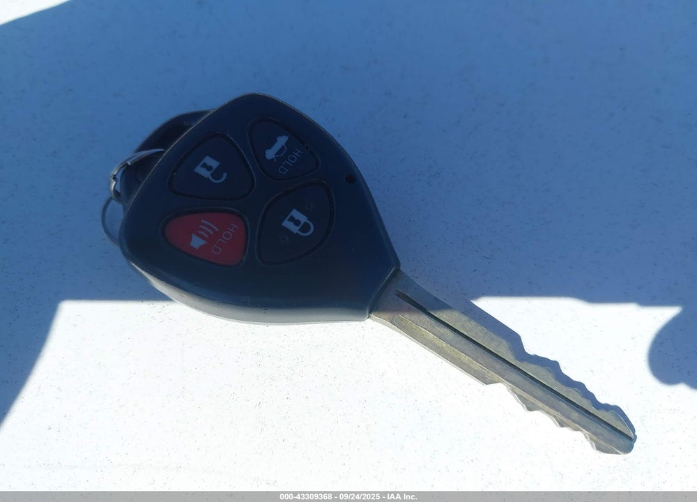 2011 TOYOTA CAMRY XLE VIN: 4T1BF3EK8BU660068