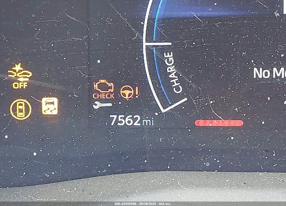 2025 TOYOTA CAMRY SE VIN: 4T1DBADK6SU528646