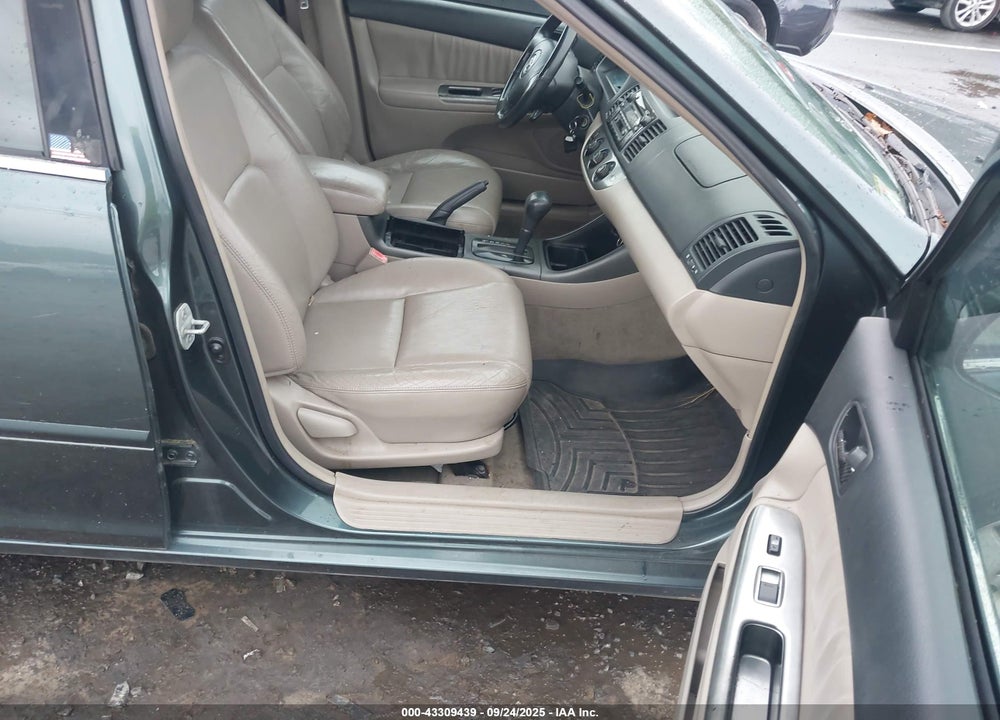 2002 TOYOTA CAMRY SE V6 VIN: 4T1BF32K02U500447