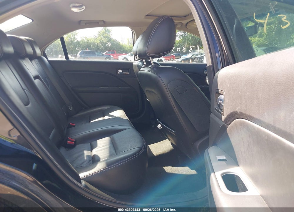 2010 FORD FUSION VIN: 3FADP0L39AR167919