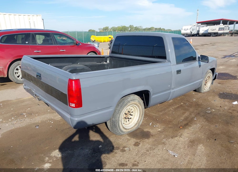 1989 CHEVROLET GMT-400 VIN: 1GCDC14K5KZ226642