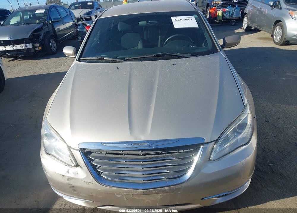 2014 CHRYSLER 200 VIN: 1C3CCBBG0EN114380