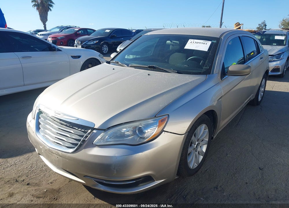 2014 CHRYSLER 200 VIN: 1C3CCBBG0EN114380