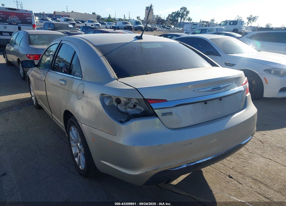 2014 CHRYSLER 200 VIN: 1C3CCBBG0EN114380