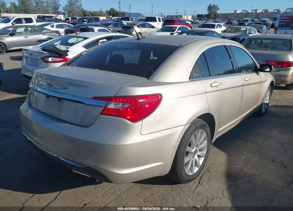 2014 CHRYSLER 200 VIN: 1C3CCBBG0EN114380