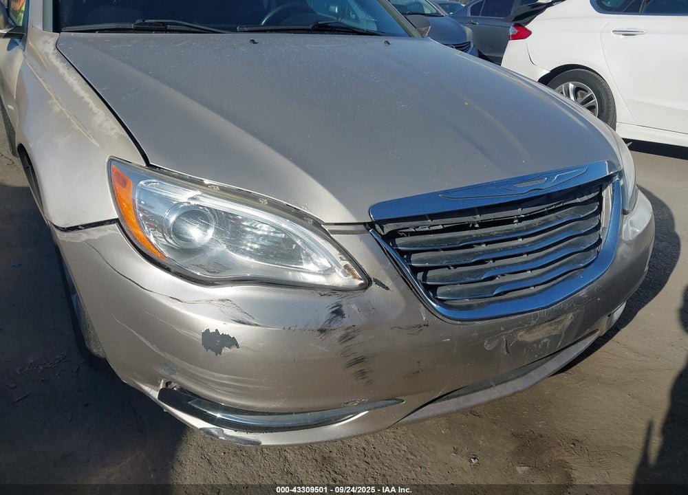 2014 CHRYSLER 200 VIN: 1C3CCBBG0EN114380