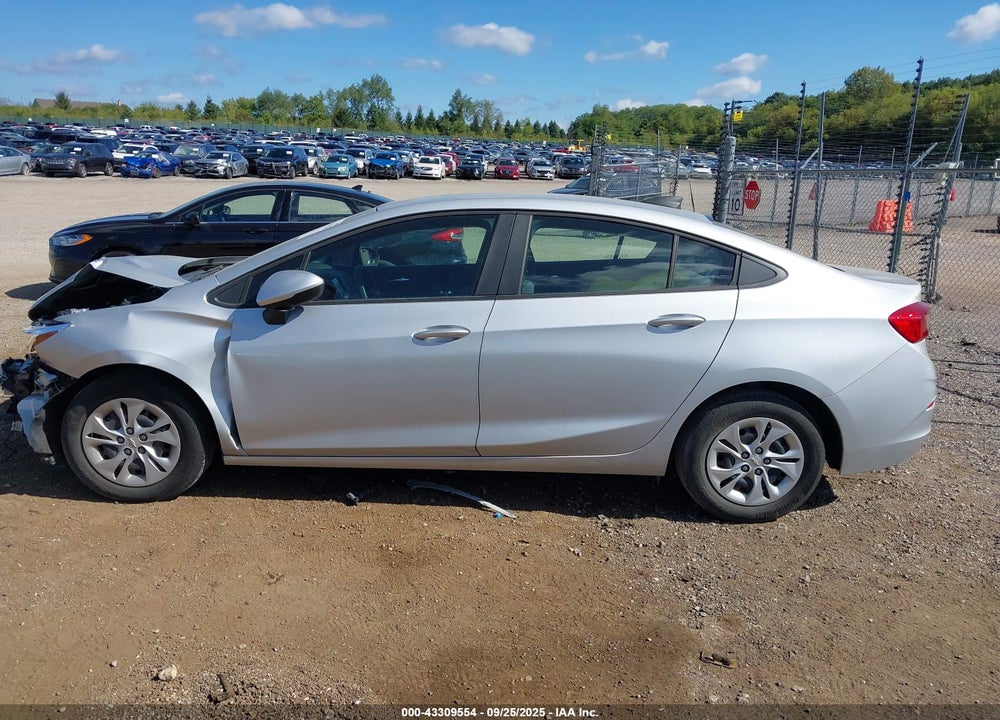 2019 CHEVROLET CRUZE LS VIN: 1G1BC5SM9K7147255