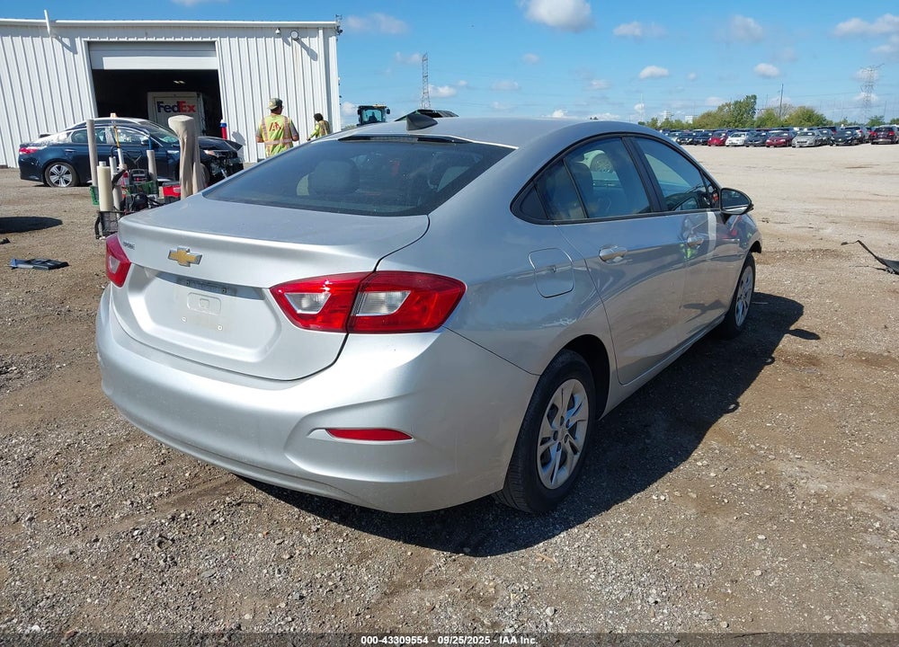 2019 CHEVROLET CRUZE LS VIN: 1G1BC5SM9K7147255