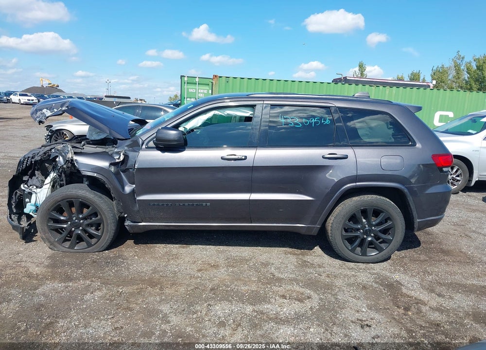 2017 JEEP GRAND CHEROKEE ALTITUDE 4X4 VIN: 1C4RJFAG0HC844648