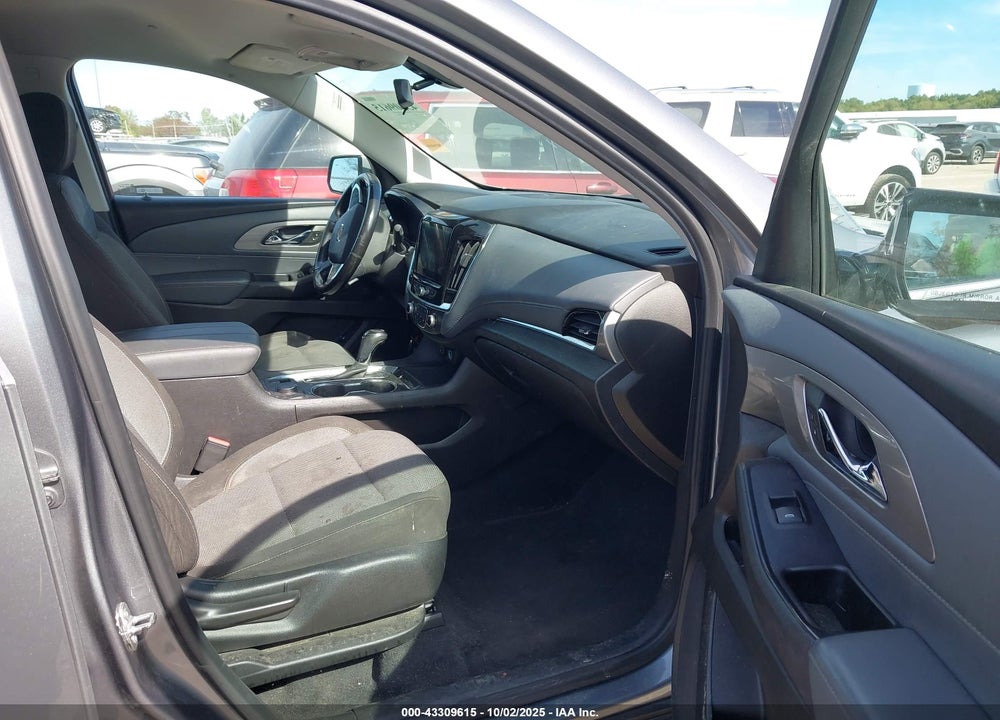 2019 CHEVROLET TRAVERSE VIN: 1GNERGKW4KJ220025