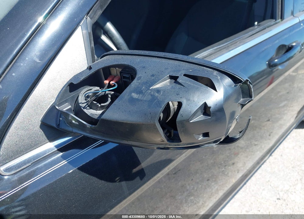 2012 CHRYSLER 200 TOURING VIN: 1C3CCBBGXCN301509