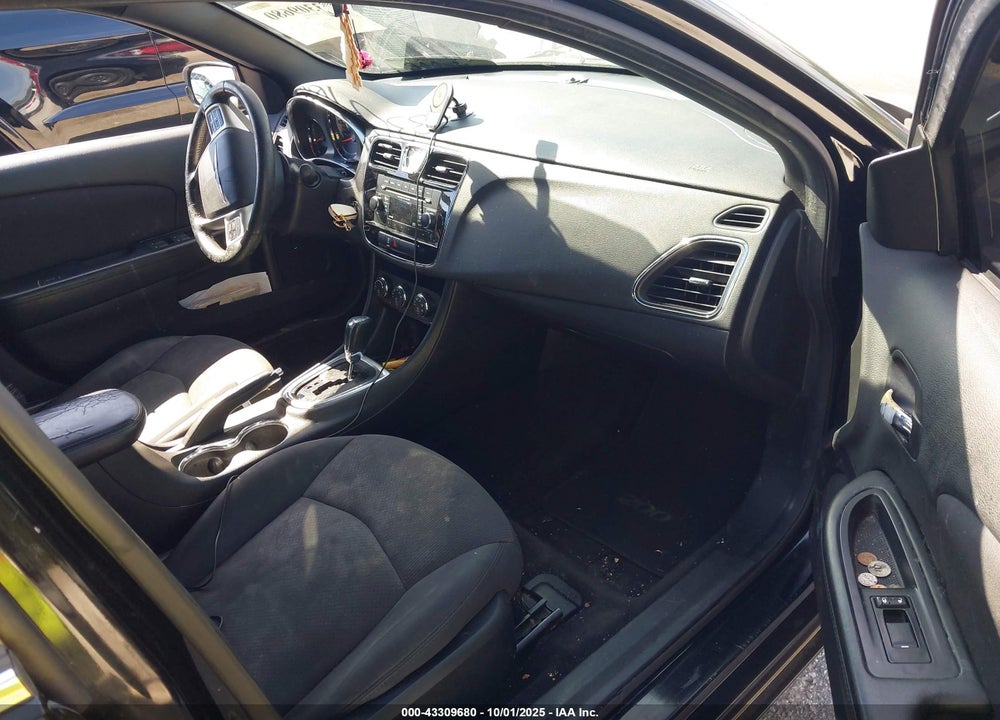 2012 CHRYSLER 200 TOURING VIN: 1C3CCBBGXCN301509