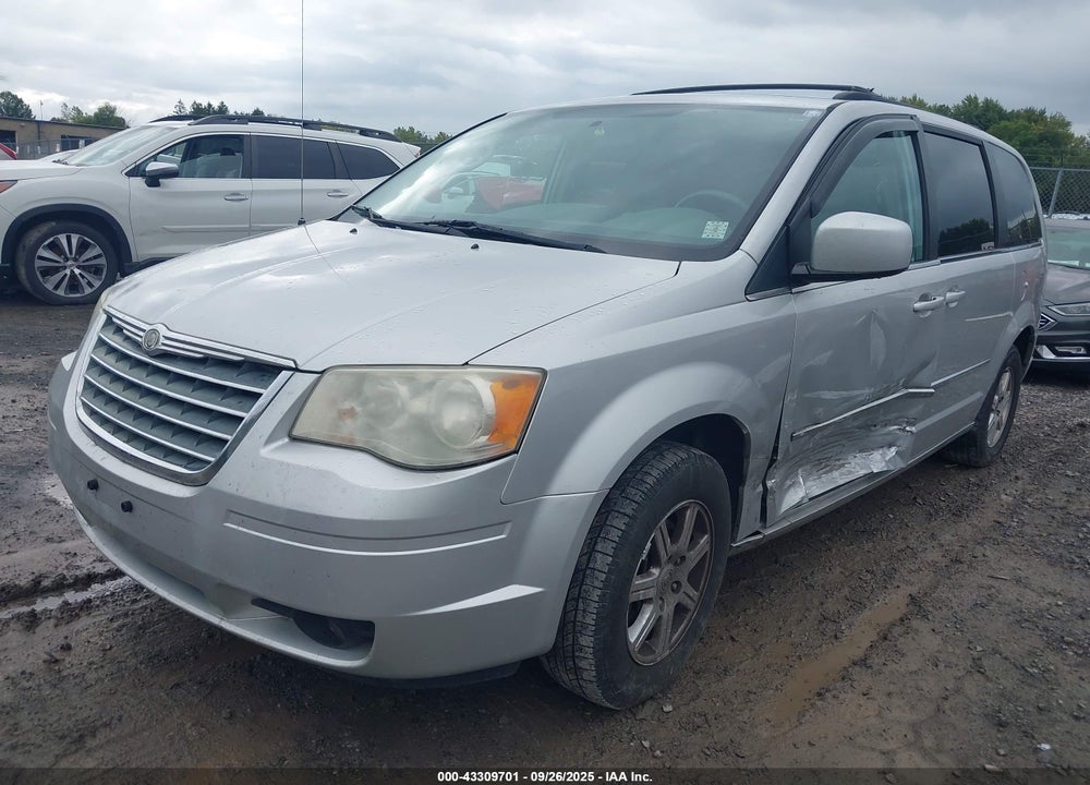 2010 CHRYSLER TOWN & COUNTRY VIN: 2A4RR5D1XAR213388