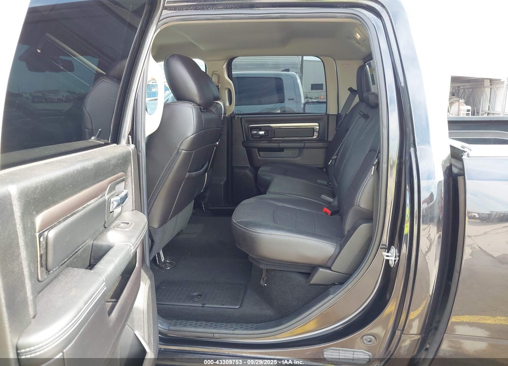 2016 RAM 1500 SPORT VIN: 1C6RR6MT2GS369193