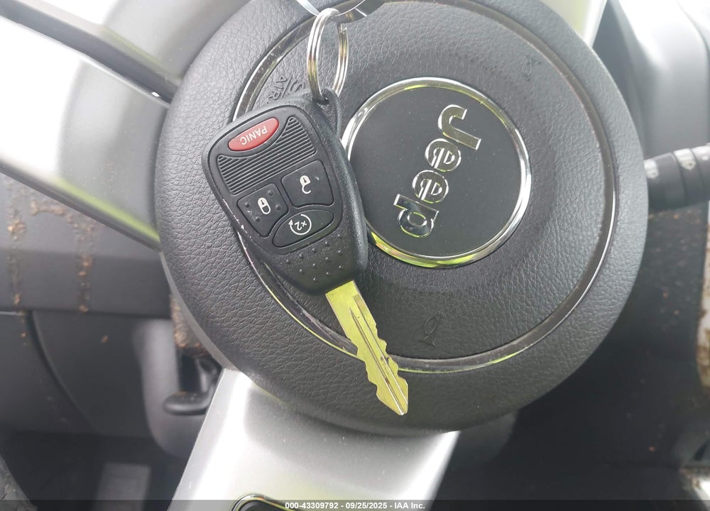 2015 JEEP COMPASS VIN: 1C4NJCEB6FD418613