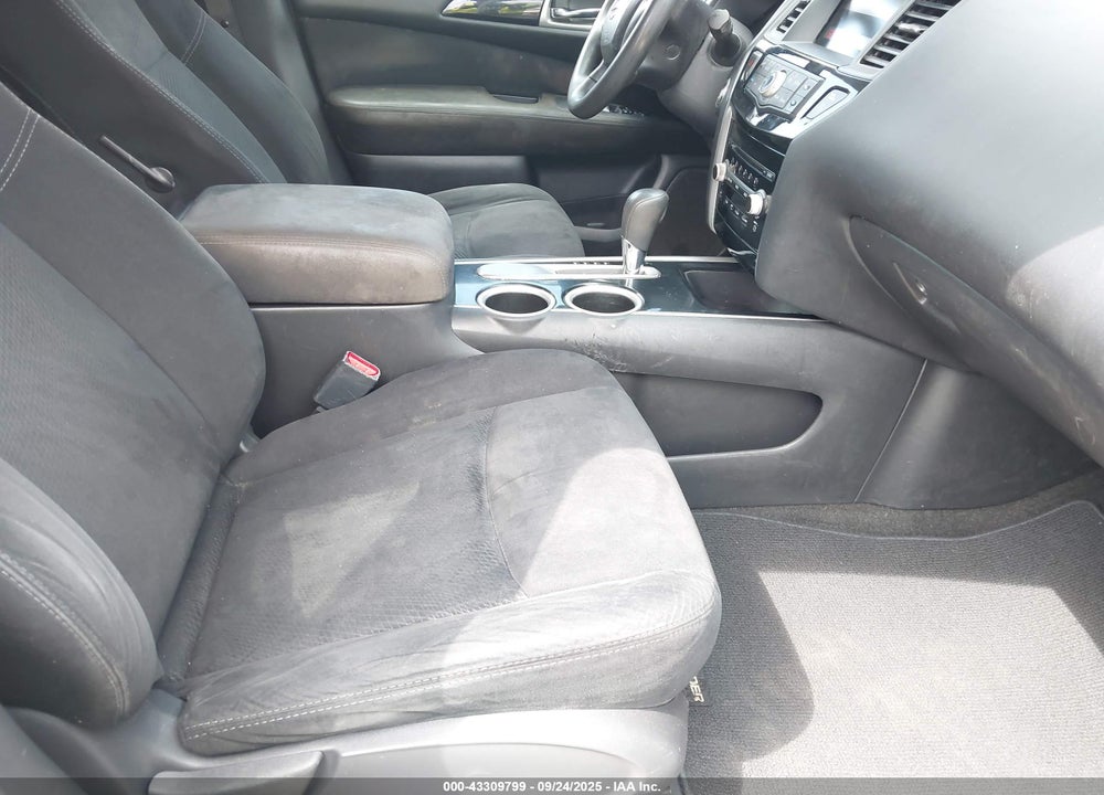 2014 NISSAN PATHFINDER VIN: 5N1AR2MN0EC630677