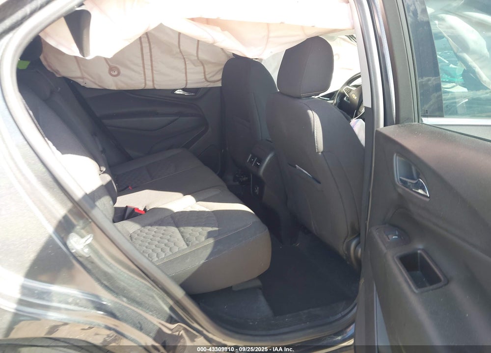 2020 CHEVROLET EQUINOX VIN: 2GNAXJEV9L6230388