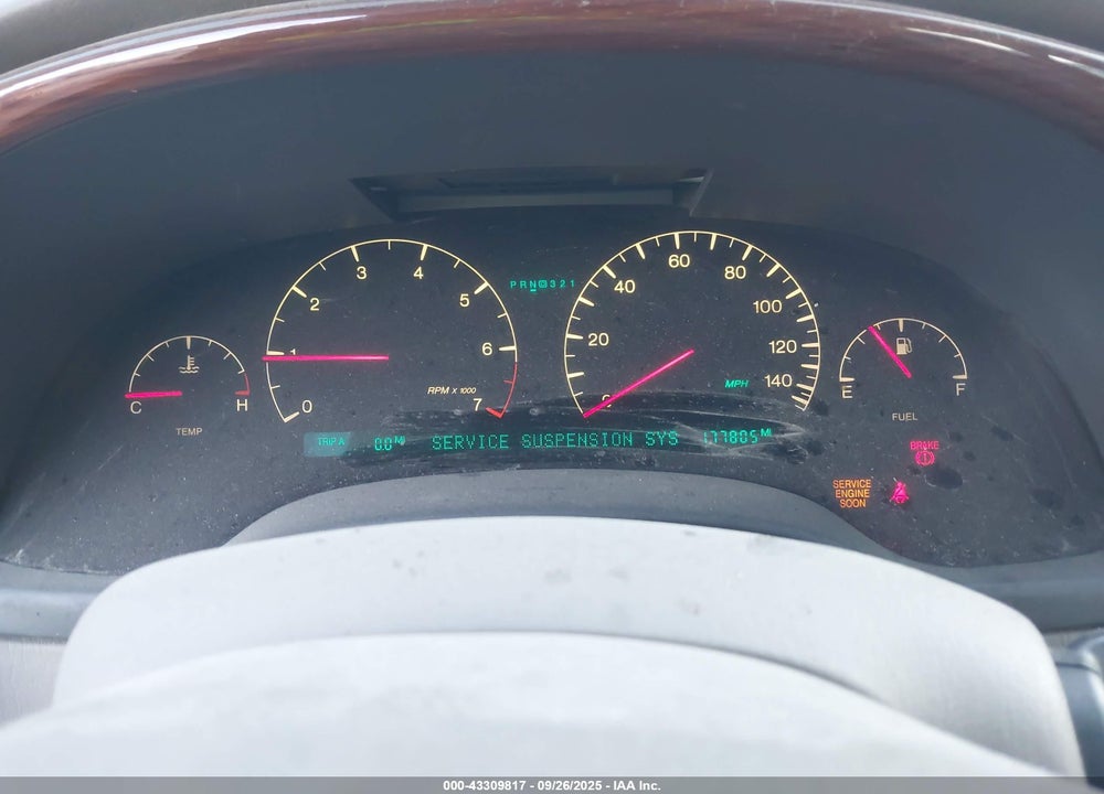 2000 CADILLAC DEVILLE DTS VIN: 1G6KF5792YU275787