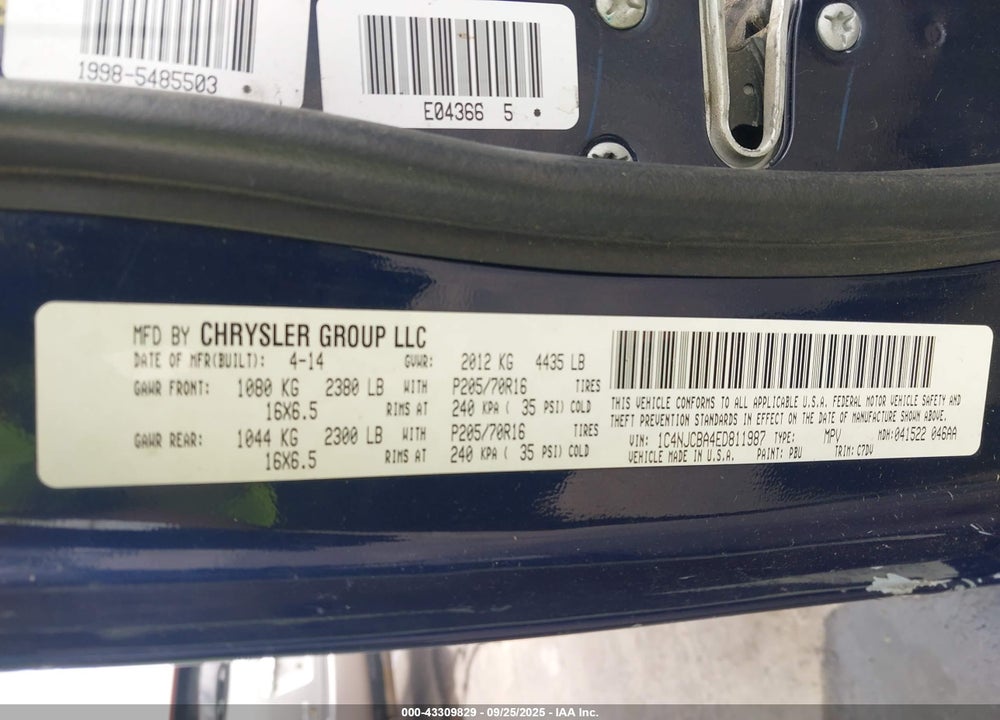 2014 JEEP COMPASS VIN: 1C4NJCBA4ED811987