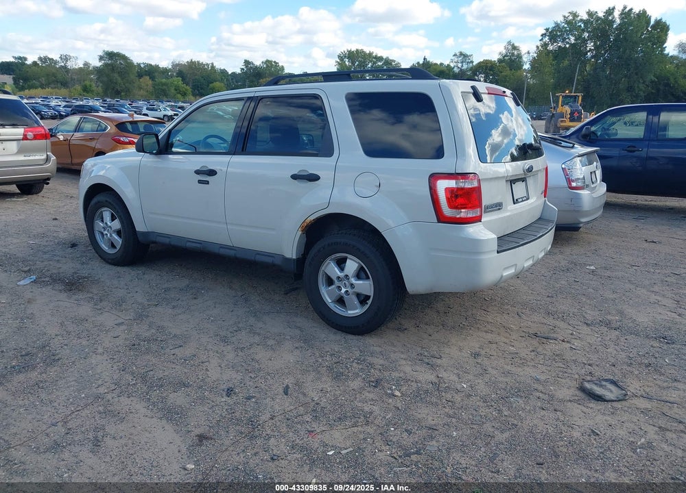 2009 FORD ESCAPE XLT VIN: 1FMCU93G29KB01536