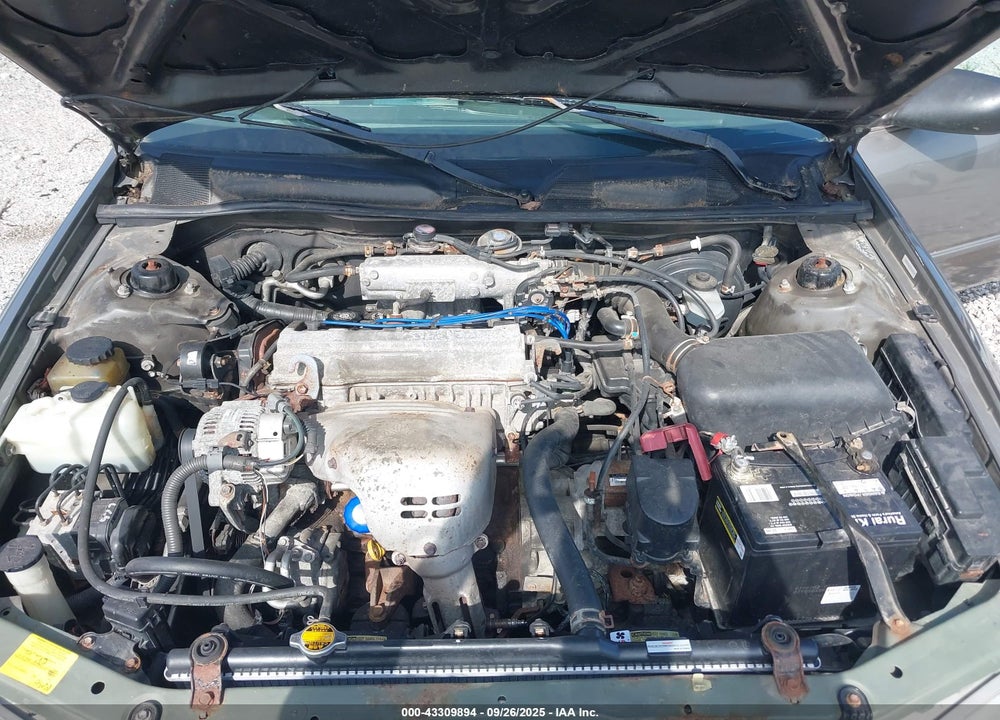 1998 TOYOTA CAMRY LE VIN: 4T1BG22KXWU220693