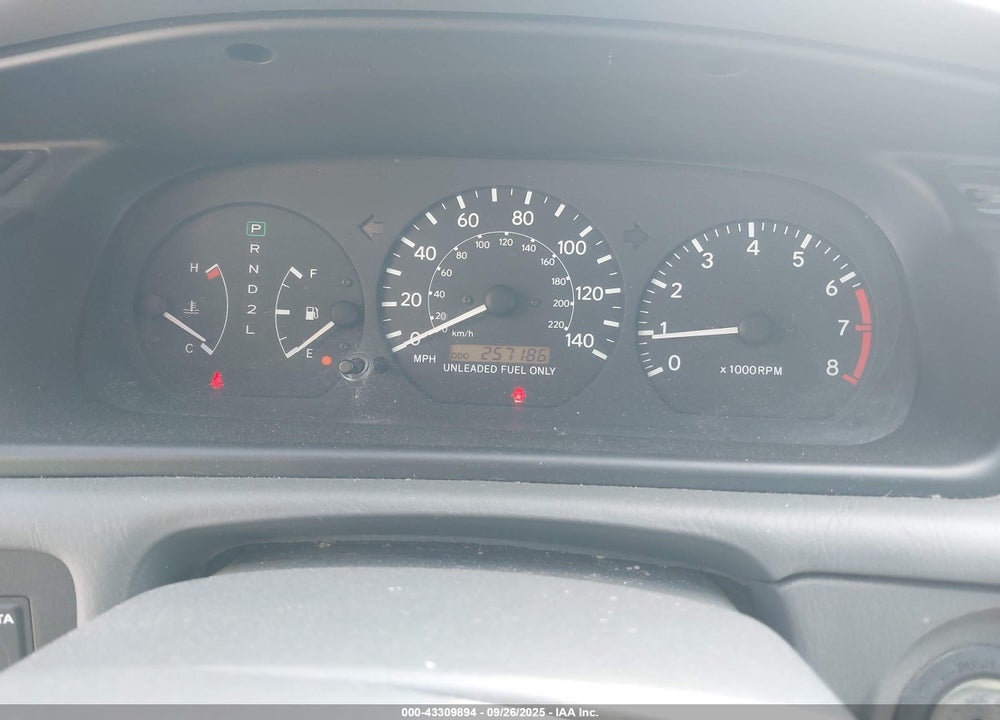 1998 TOYOTA CAMRY LE VIN: 4T1BG22KXWU220693