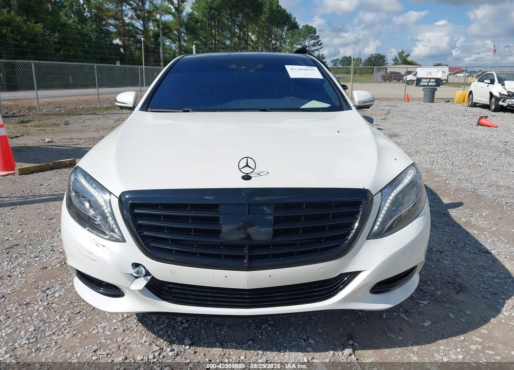 2015 MERCEDES-BENZ S 550 4MATIC VIN: WDDUG8FB2FA201895