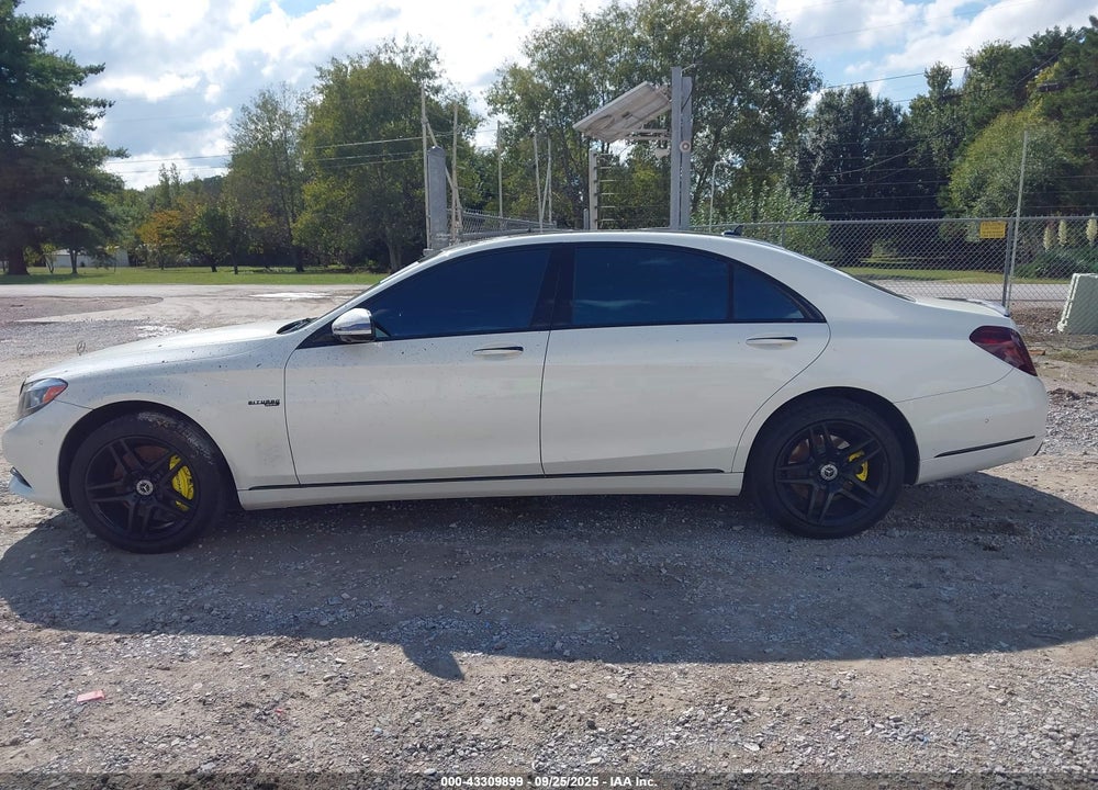 2015 MERCEDES-BENZ S 550 4MATIC VIN: WDDUG8FB2FA201895