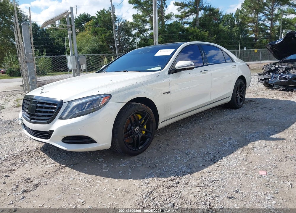 2015 MERCEDES-BENZ S 550 4MATIC VIN: WDDUG8FB2FA201895