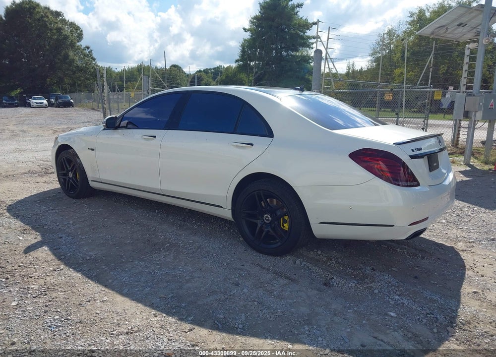 2015 MERCEDES-BENZ S 550 4MATIC VIN: WDDUG8FB2FA201895