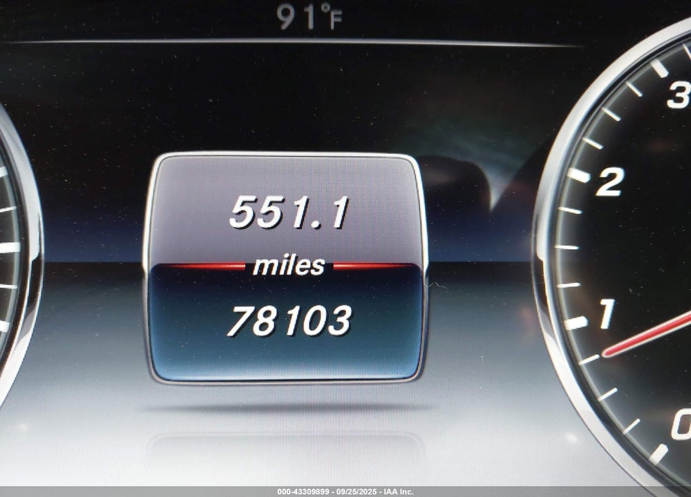 2015 MERCEDES-BENZ S 550 4MATIC VIN: WDDUG8FB2FA201895