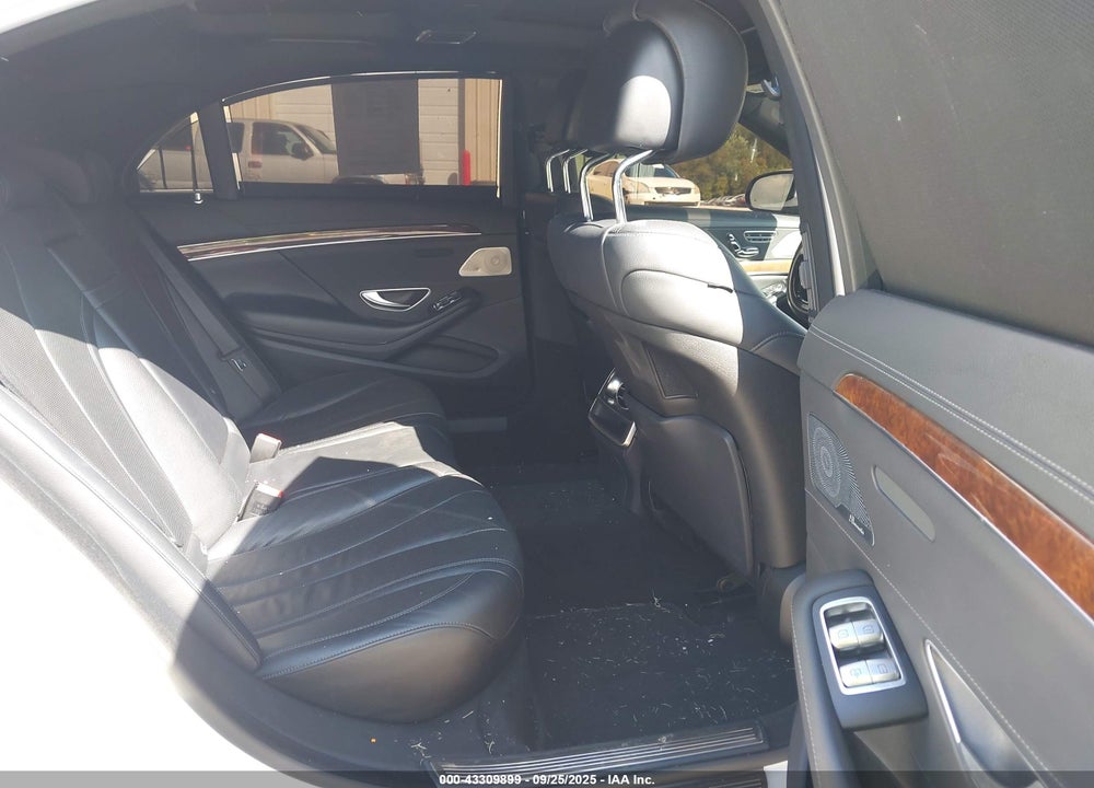 2015 MERCEDES-BENZ S 550 4MATIC VIN: WDDUG8FB2FA201895