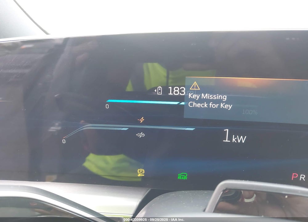 2024 CADILLAC LYRIQ VIN: 1GYKPRRLXRZ122485