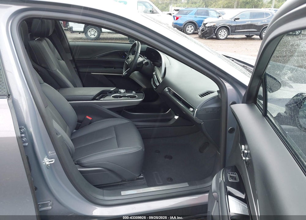 2024 CADILLAC LYRIQ VIN: 1GYKPRRLXRZ122485