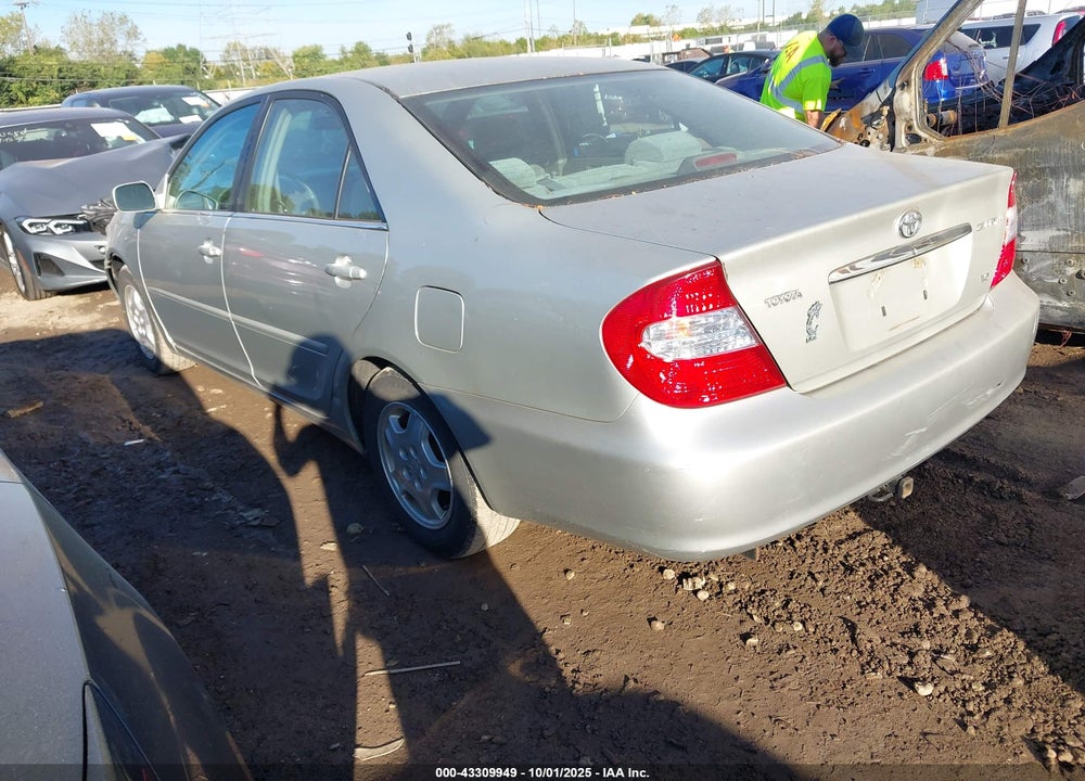 2002 TOYOTA CAMRY LE V6 VIN: 4T1BF32KX2U017970