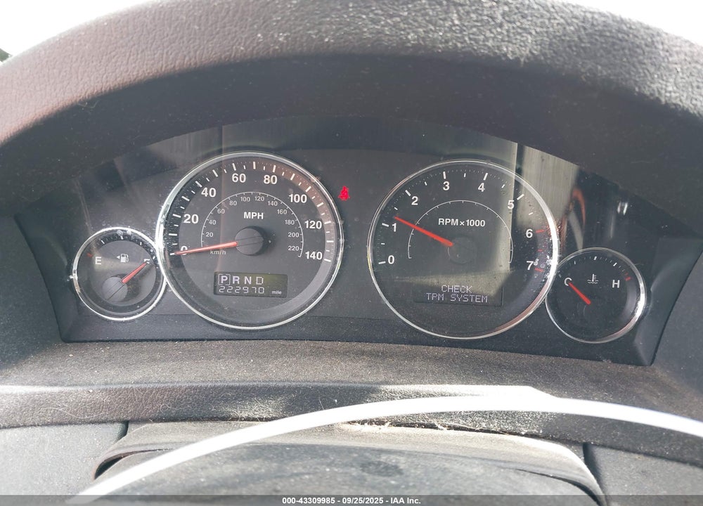 2010 JEEP GRAND CHEROKEE LAREDO VIN: 1J4PR4GKXAC135497