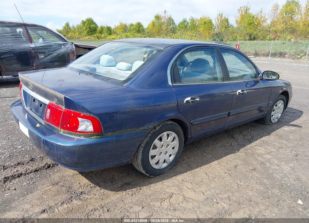 2004 KIA OPTIMA EX/LX VIN: KNAGD126645308208