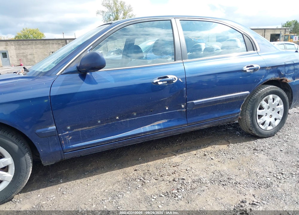 2004 KIA OPTIMA EX/LX VIN: KNAGD126645308208