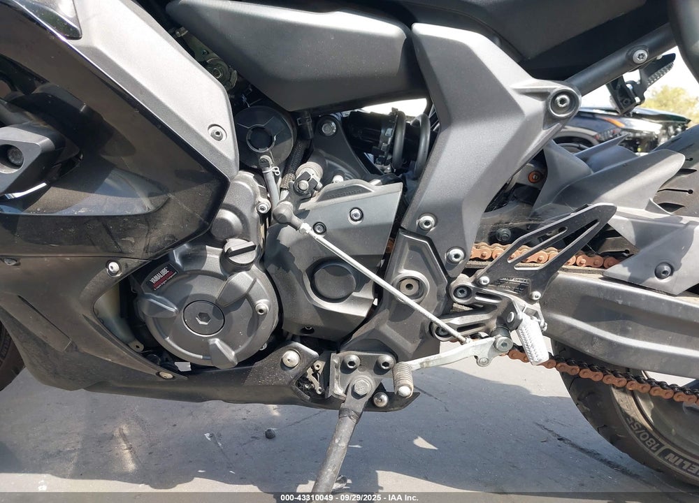 2023 YAMAHA YZFR7 VIN: JYARM38Y0PA001558