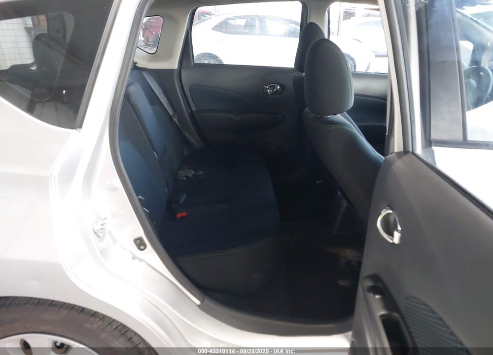 2015 NISSAN VERSA NOTE VIN: 3N1CE2CP3FL361627