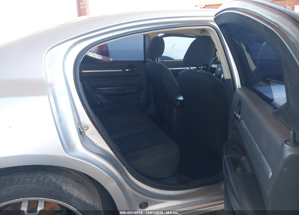 2010 DODGE CHARGER VIN: 2B3CA3CV4AH135726