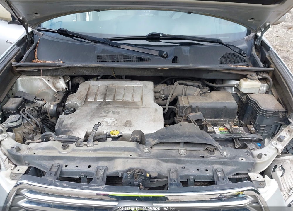2010 TOYOTA HIGHLANDER LIMITED V6 VIN: 5TDYK3EH5AS014388